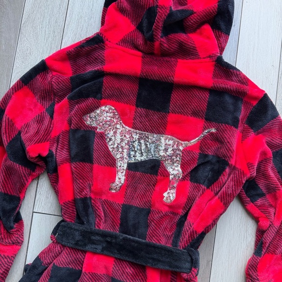 Pink VS Red and Black Plaid Hooded Robe - Picture 2 of 7